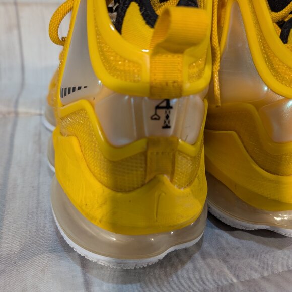 Nike LeBron 19 - Men's Yellow-Gold CZ0203-700 19 Men's Basketball Shoes Size 11 - Picture 11 of 16